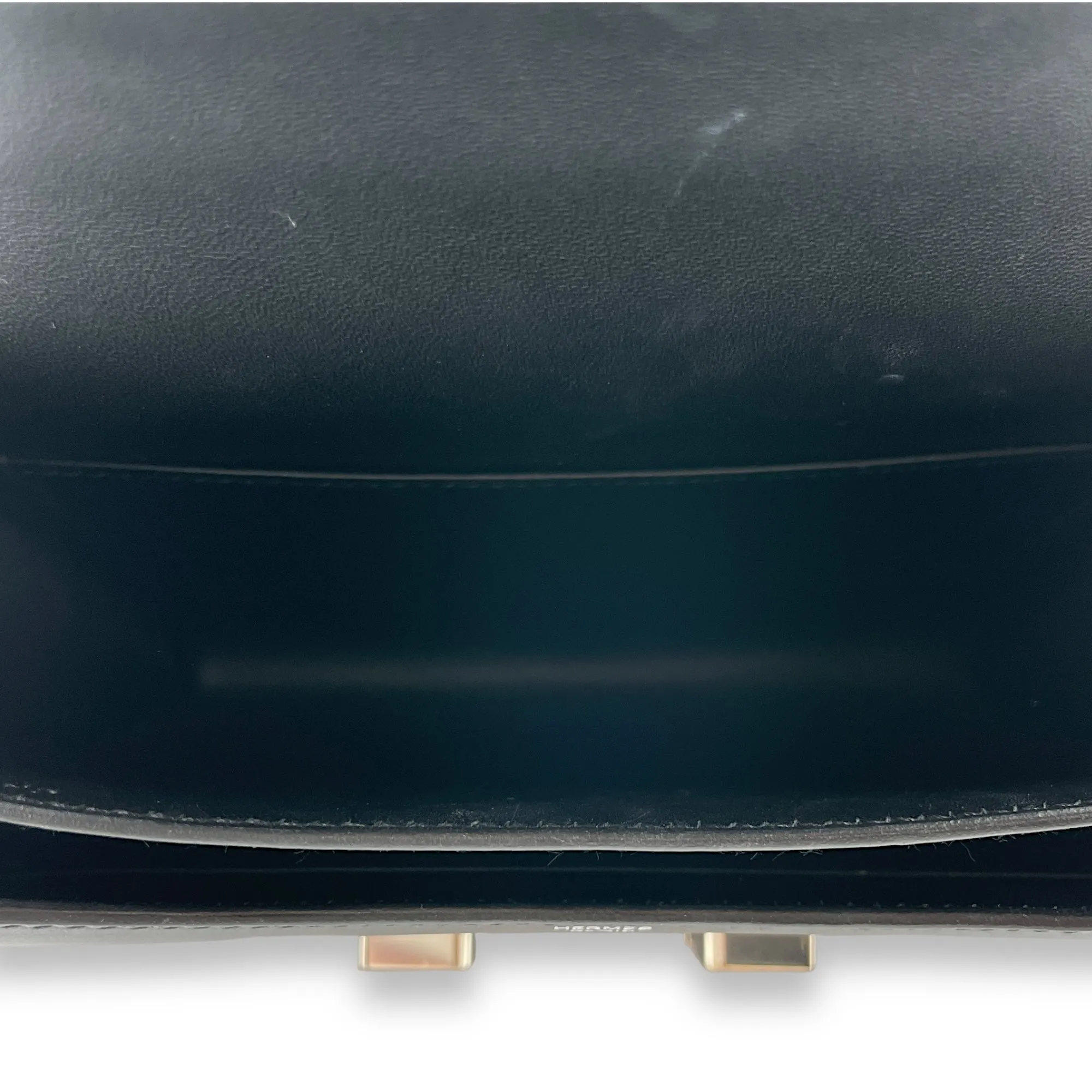 Constance 18 Black in Monsieur, Email Obtique hardware