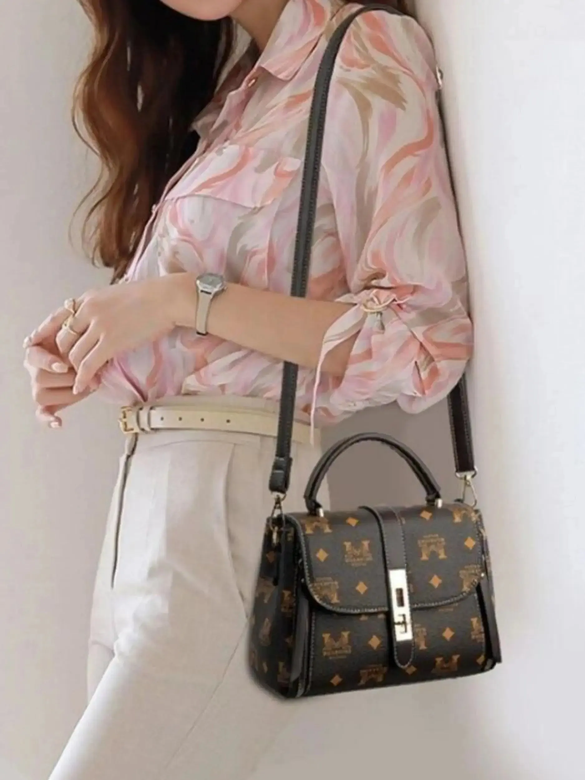 Letter Print Fashion Shoulder Bag Large Capacity Crossbody Handbag