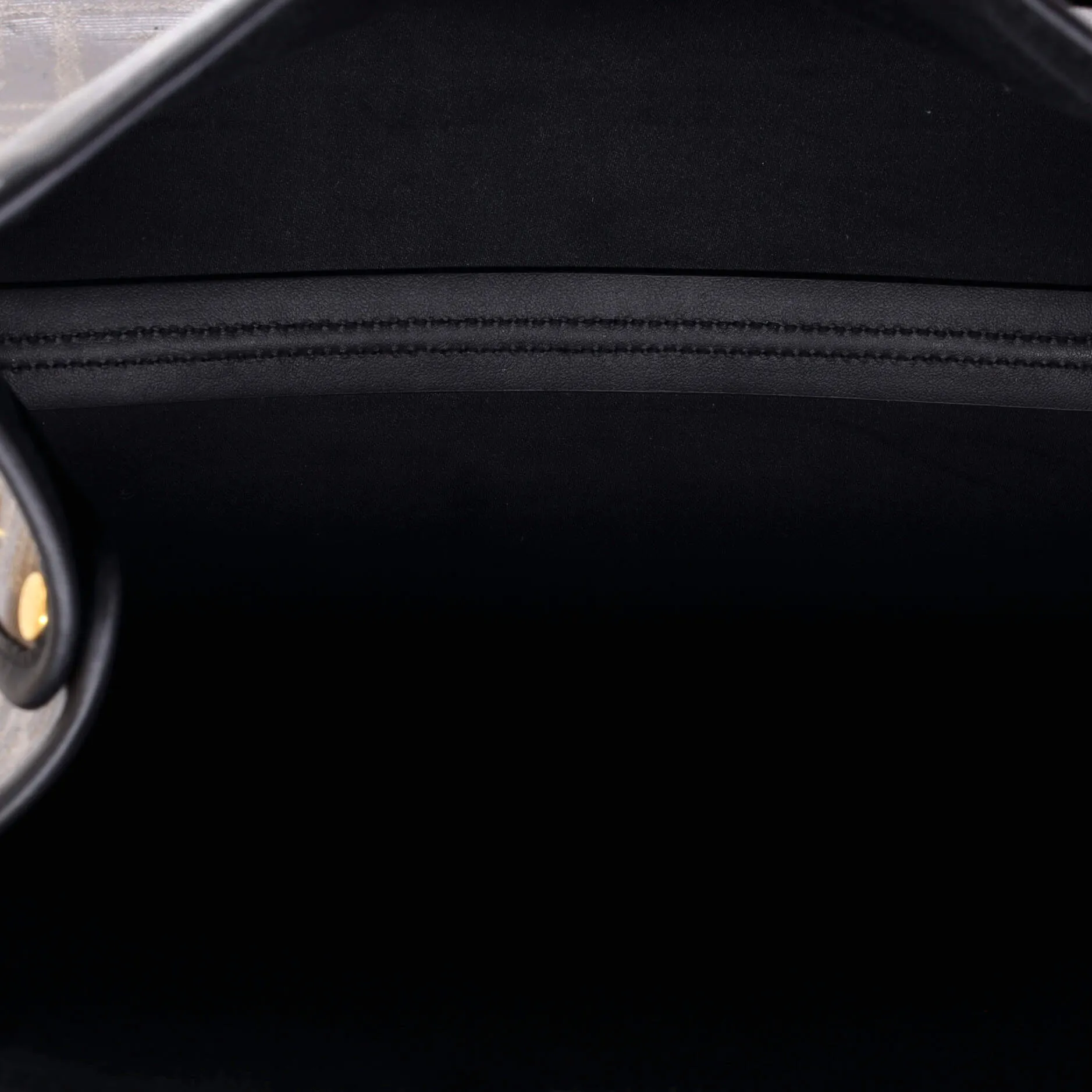 Peekaboo Defender Zucca Coated Canvas Small