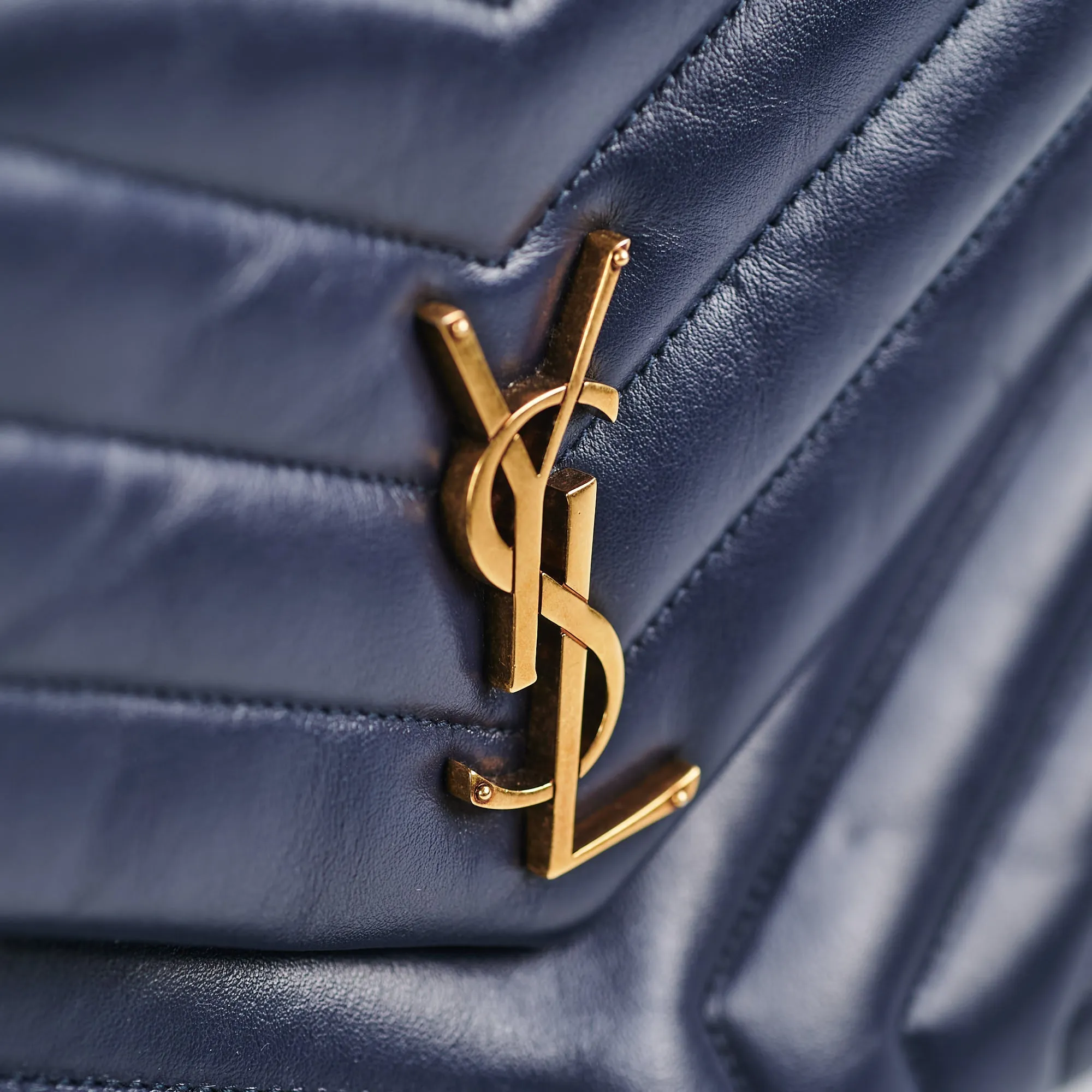Saint Laurent Medium LouLou Bag Navy